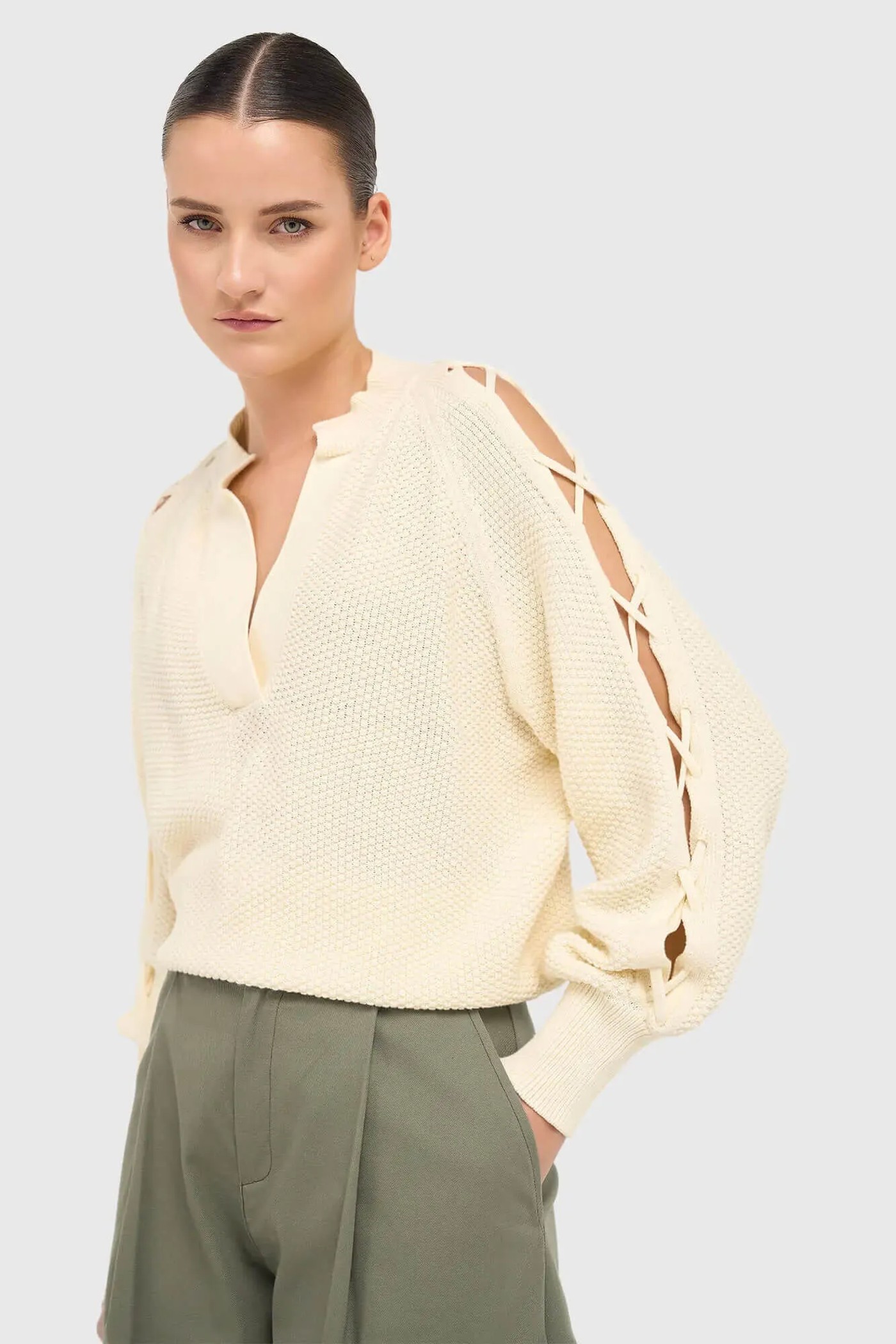 Katoenen Dames Trui Veters Mouwen Open Schouders Grove Off White