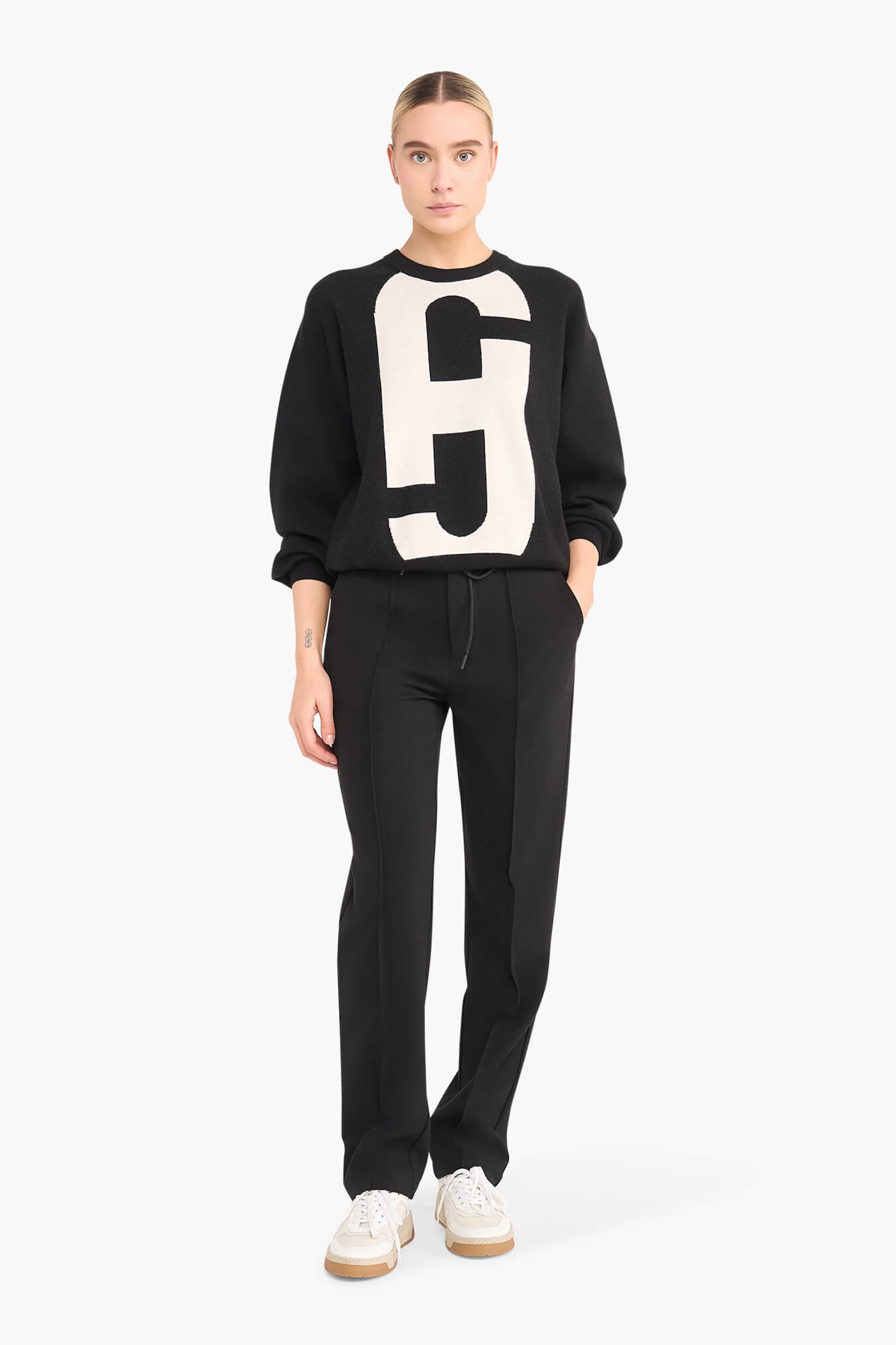 SWEATER DAMES GEBREID VISCOSE LOGO ANDY ZWART