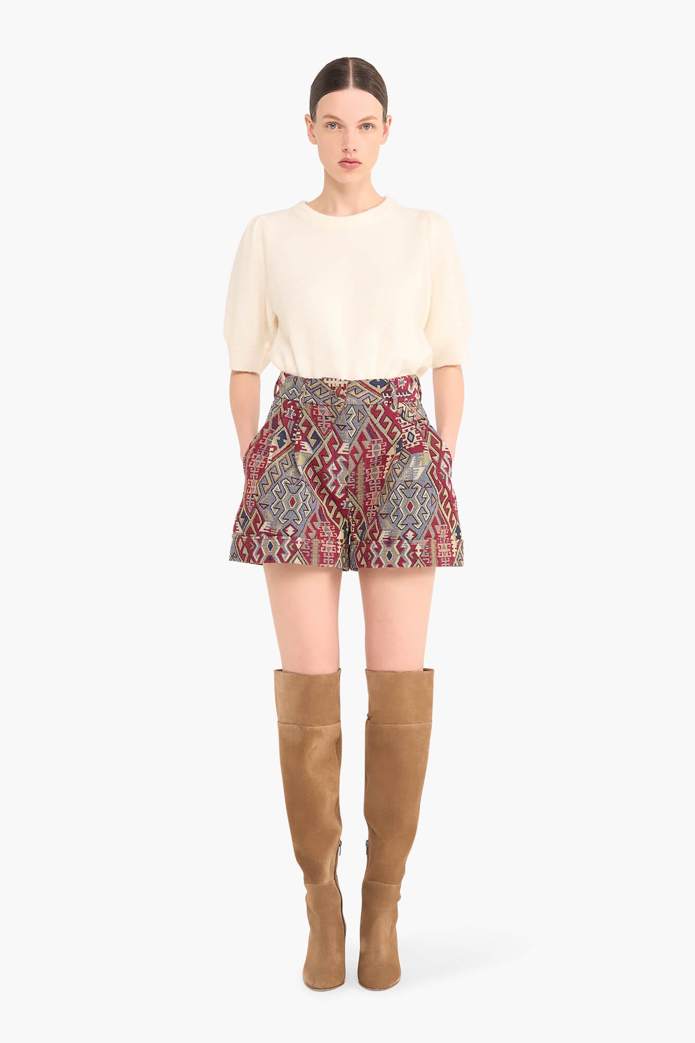 SHORTJE DAMES JACQUARD ARTHUR AZTEC ROOD