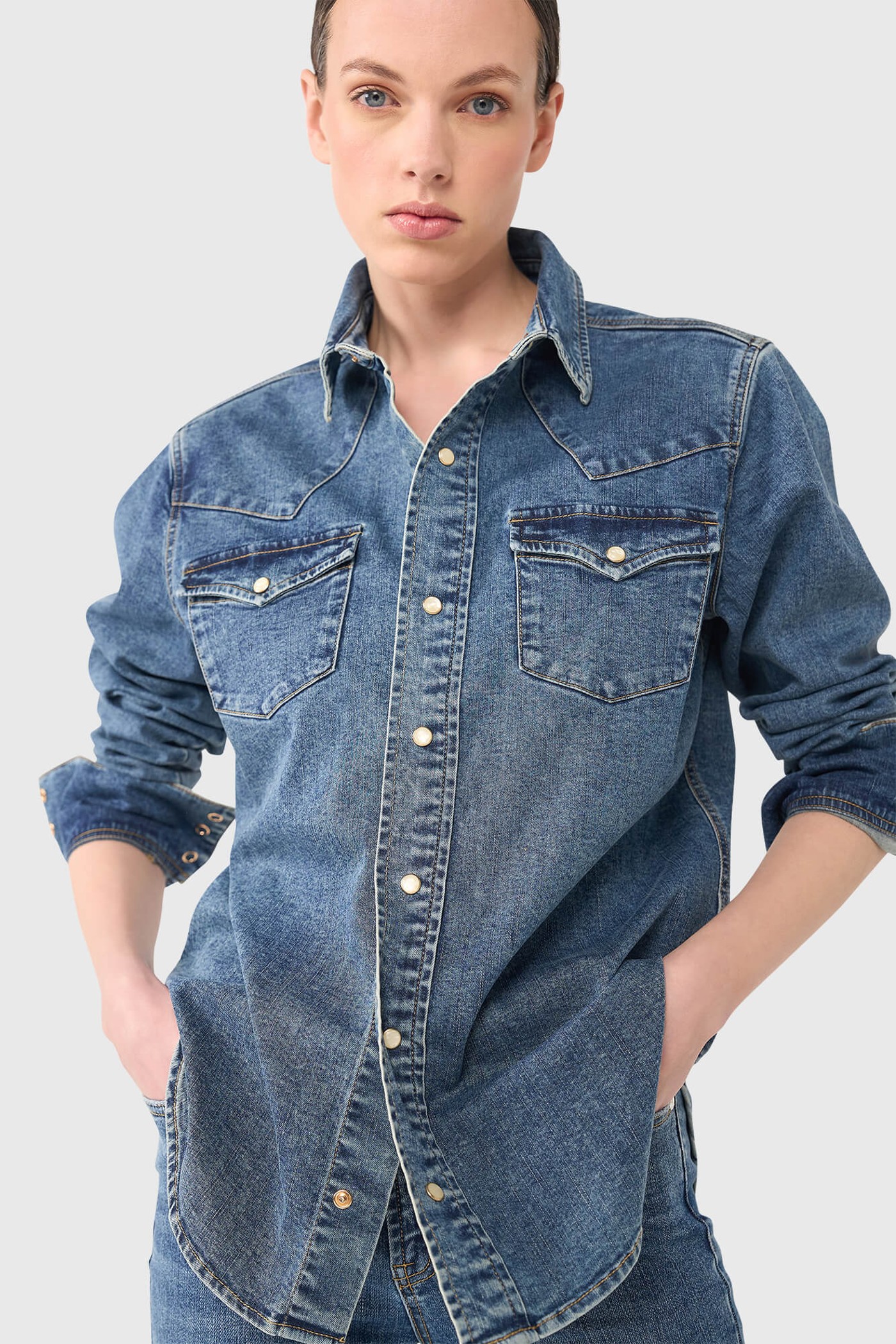 LEVI BLAUW 376