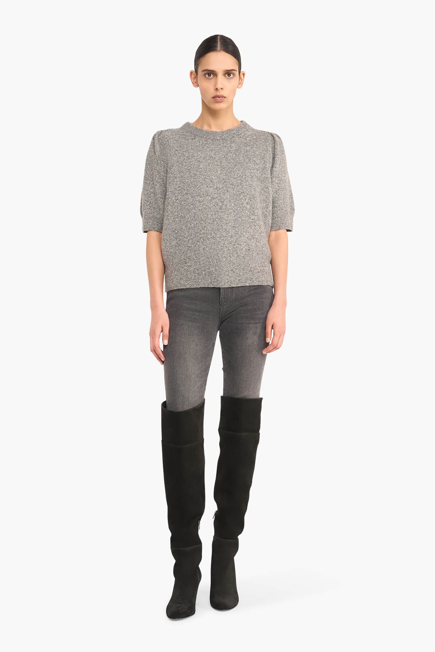 MERINO WOLLEN TRUITJE POF MOUW PEYTON GRIJS