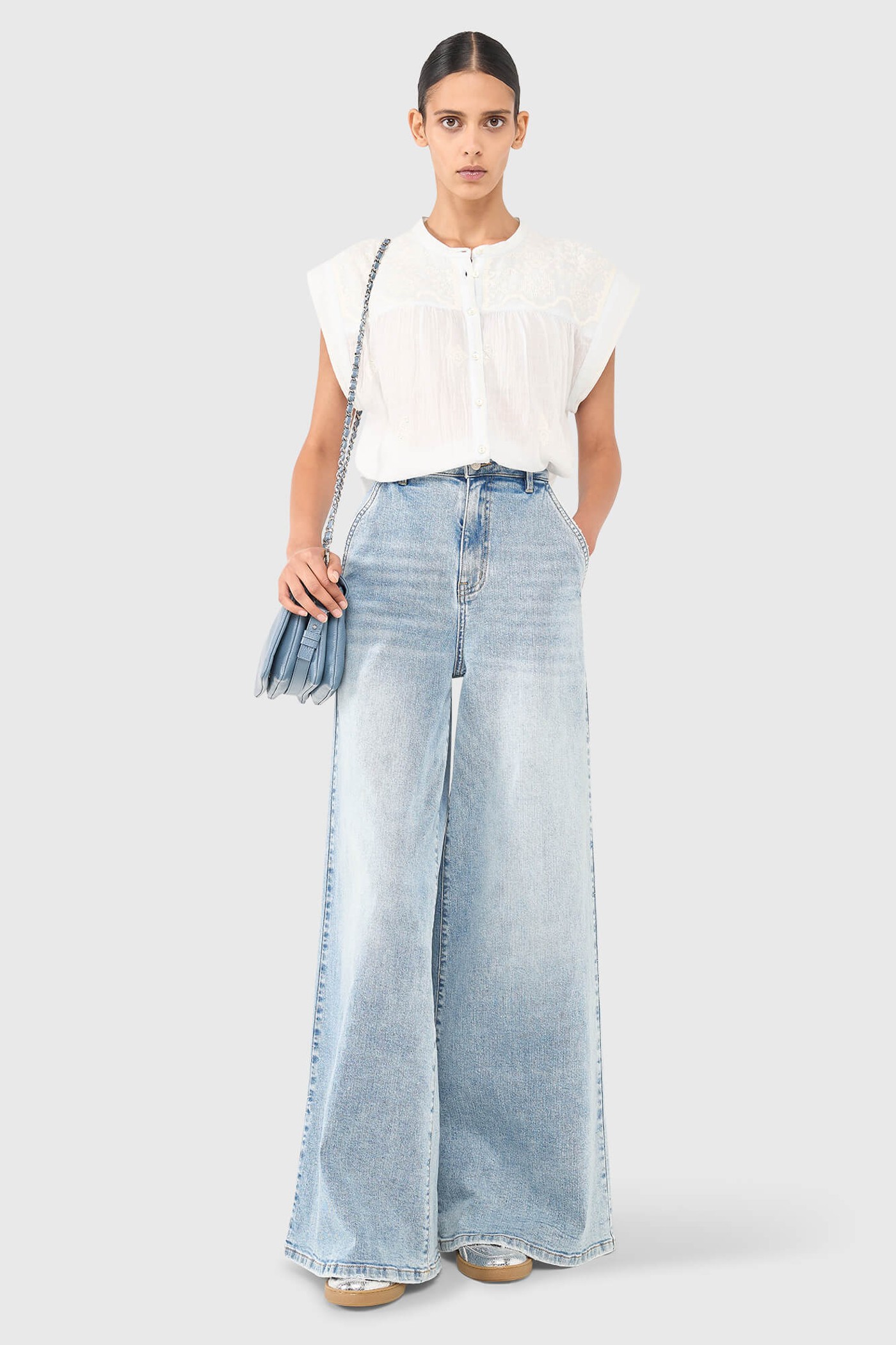 JACE BLOUSE LICHT BLAUW