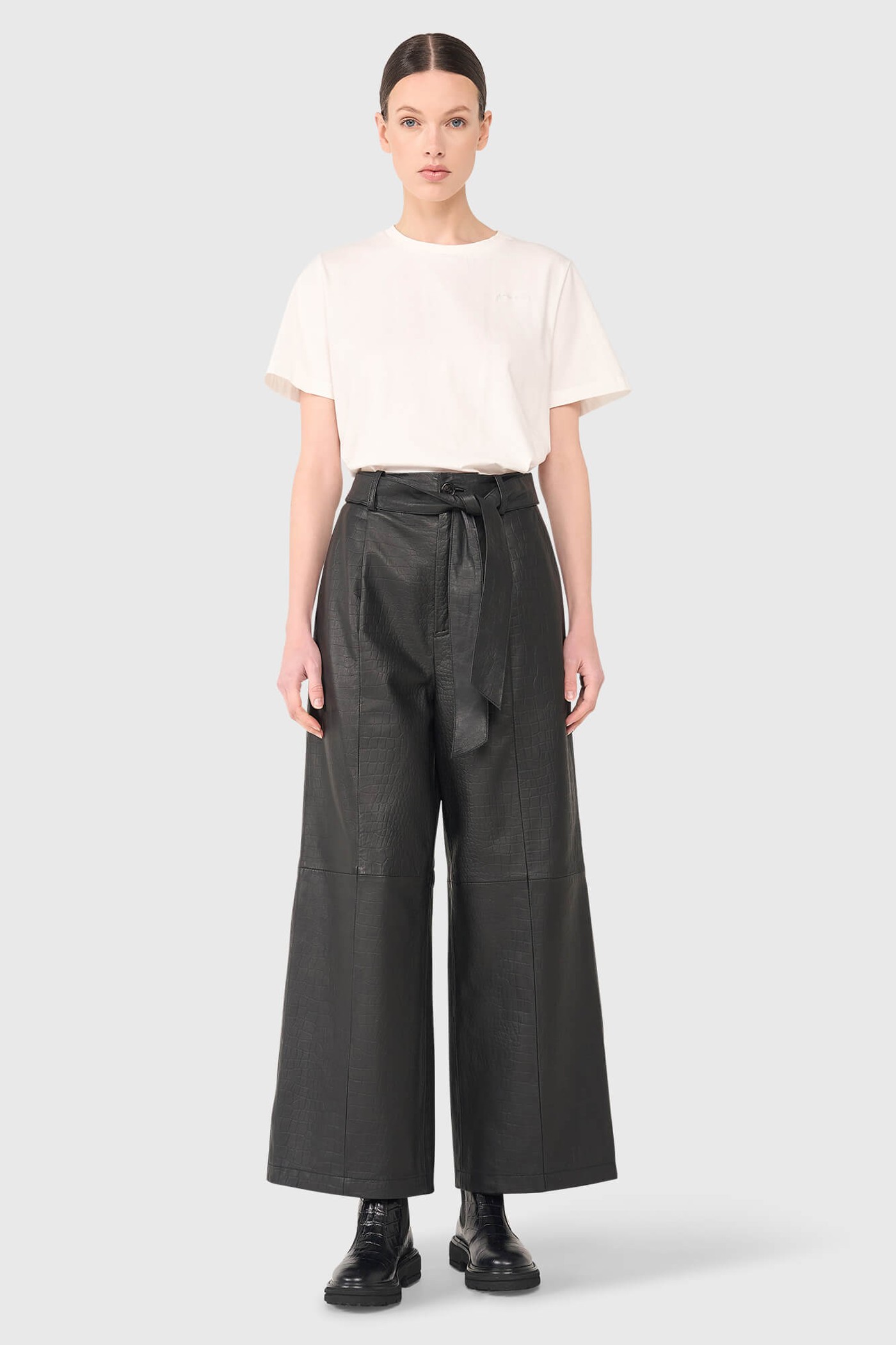 NOLAN ZWART CROCO LEER