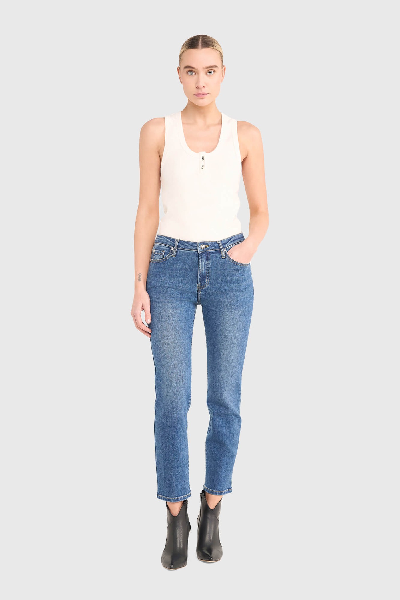 MOM JEANS COOPER BLAUW 111